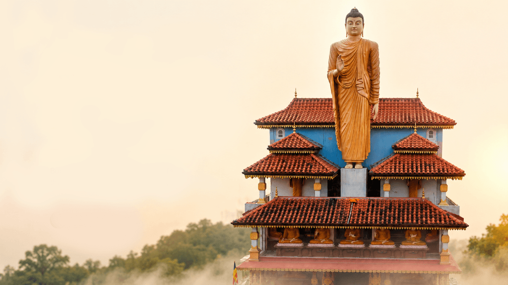 Sankassapura Sri Sambuddharaja Buddhist Mansion at sunrise